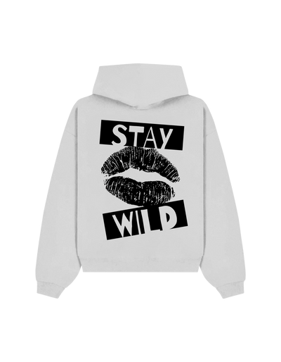 СУИЧЪР STAY WILD с китайски надпис дизайн